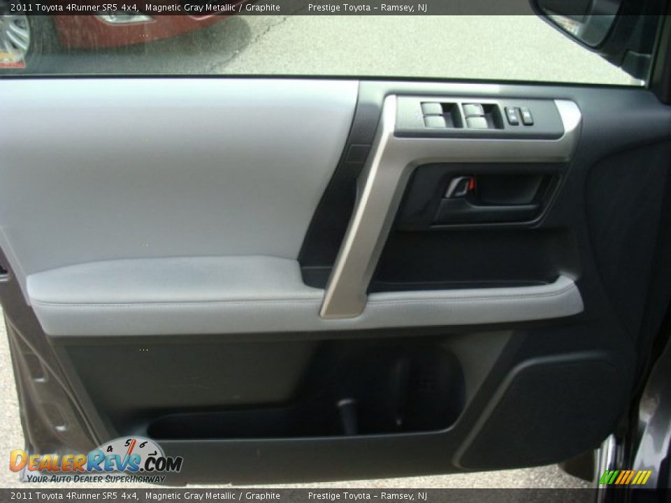 2011 Toyota 4Runner SR5 4x4 Magnetic Gray Metallic / Graphite Photo #6