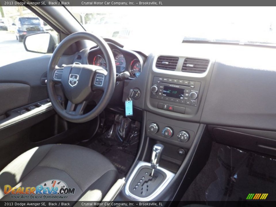2013 Dodge Avenger SE Black / Black Photo #11