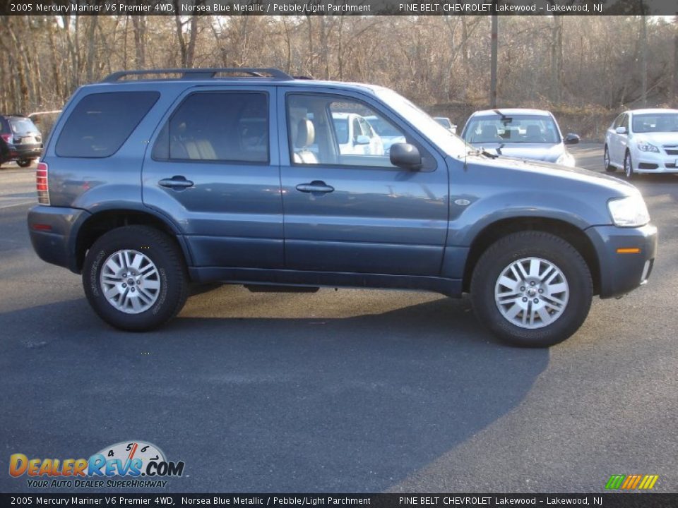 2005 Mercury Mariner V6 Premier 4WD Norsea Blue Metallic / Pebble/Light Parchment Photo #4