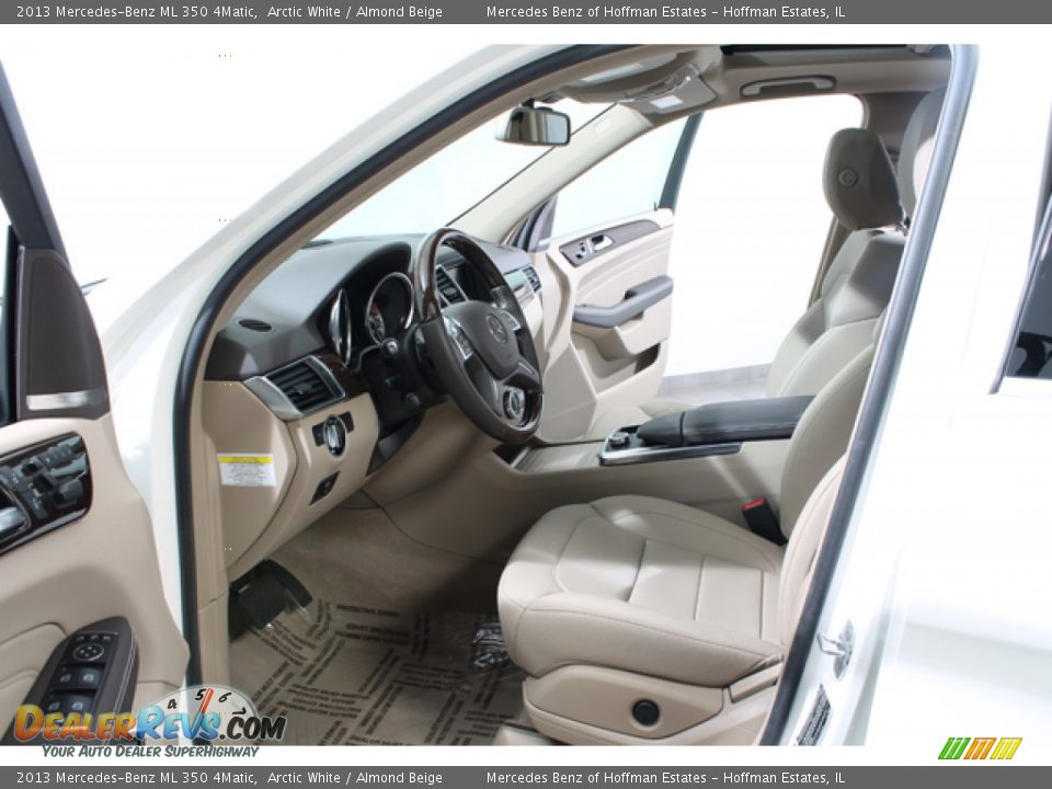 2013 Mercedes-Benz ML 350 4Matic Arctic White / Almond Beige Photo #18