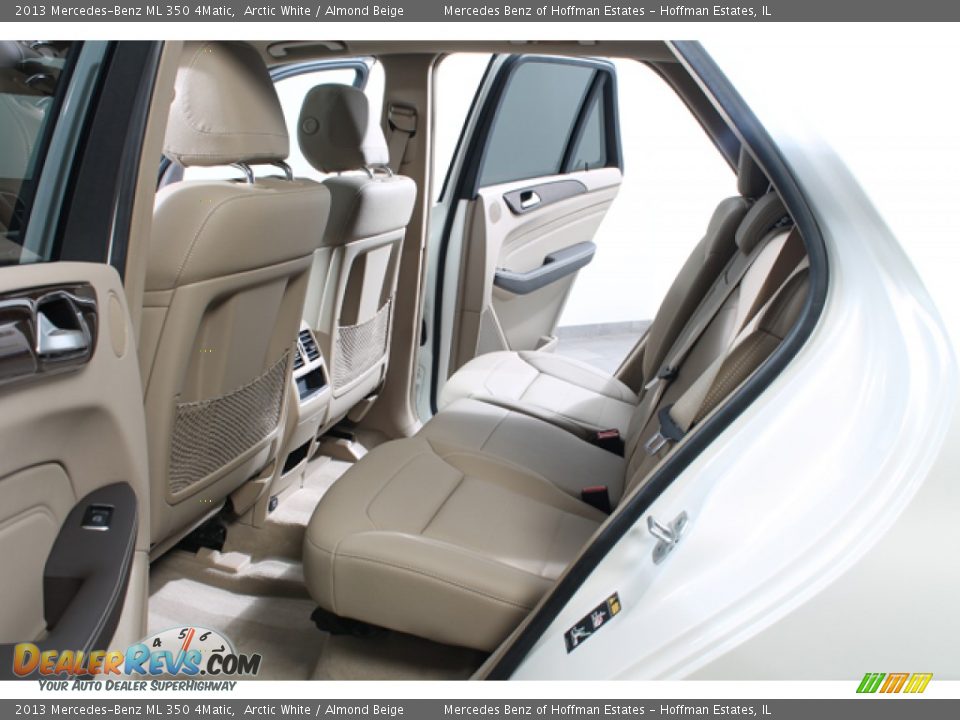 2013 Mercedes-Benz ML 350 4Matic Arctic White / Almond Beige Photo #19