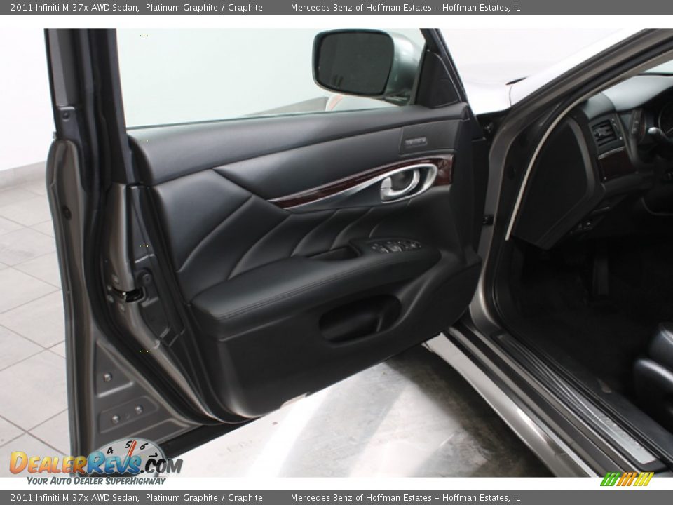 2011 Infiniti M 37x AWD Sedan Platinum Graphite / Graphite Photo #16