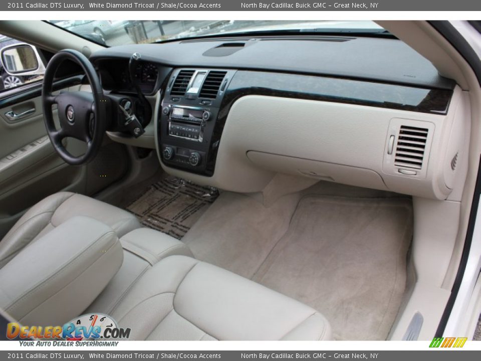 Dashboard of 2011 Cadillac DTS Luxury Photo #11