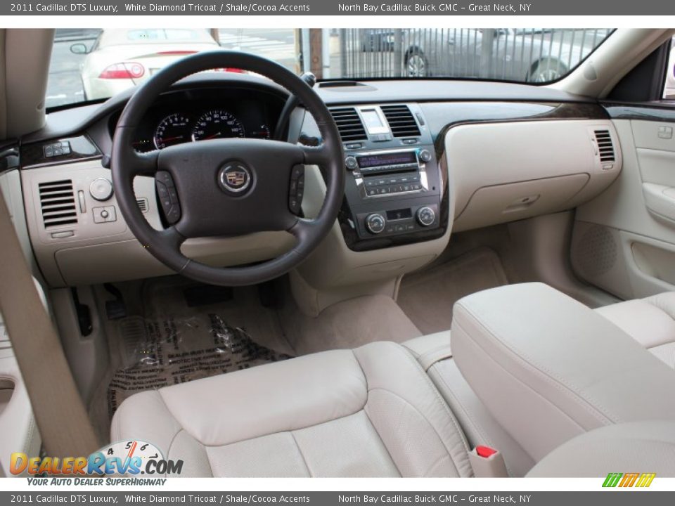 Shale/Cocoa Accents Interior - 2011 Cadillac DTS Luxury Photo #25