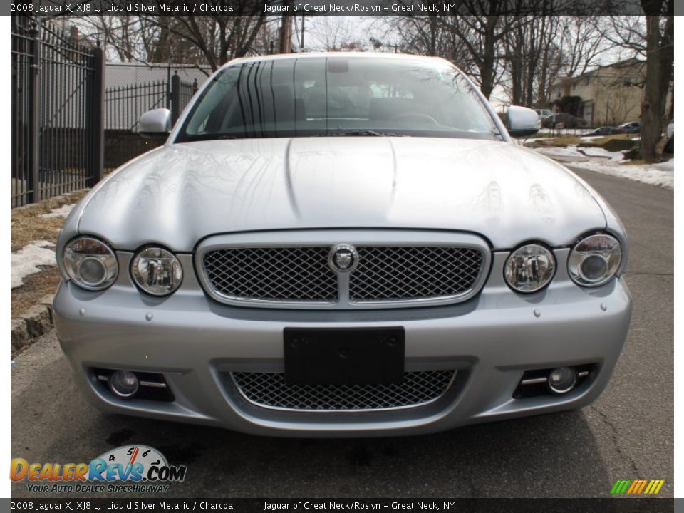 2008 Jaguar XJ XJ8 L Liquid Silver Metallic / Charcoal Photo #2