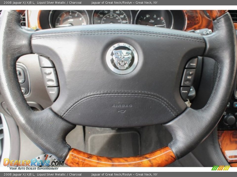 2008 Jaguar XJ XJ8 L Steering Wheel Photo #28
