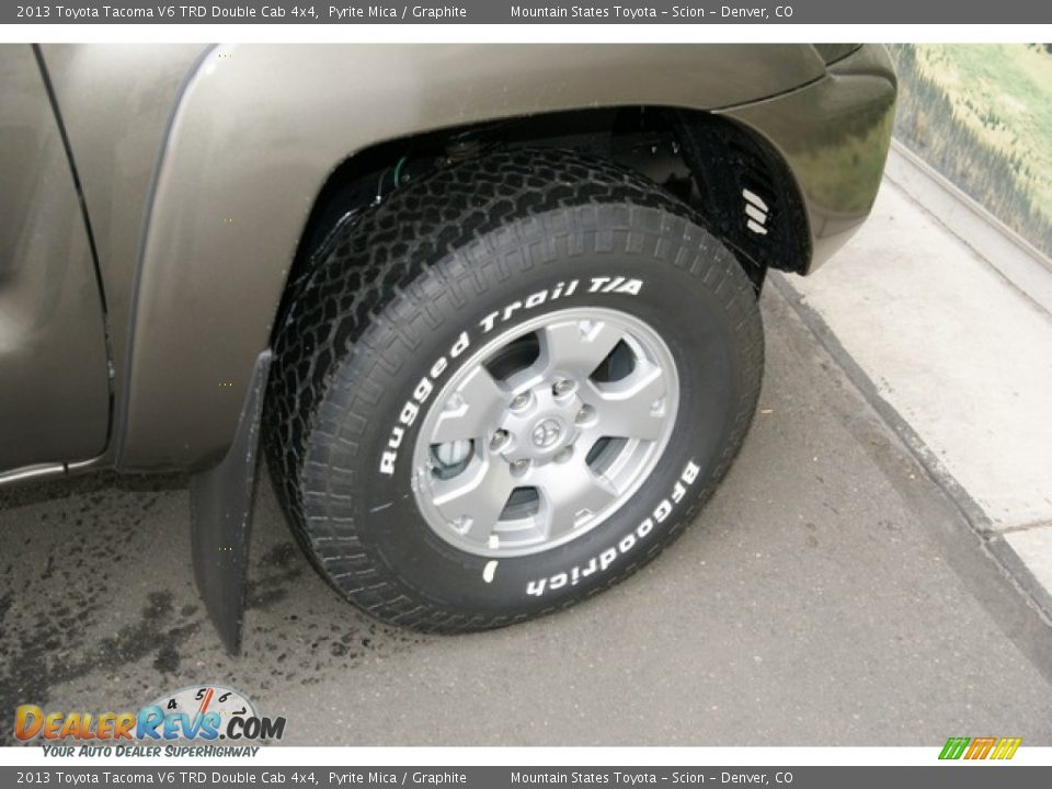 2013 Toyota Tacoma V6 TRD Double Cab 4x4 Pyrite Mica / Graphite Photo #9