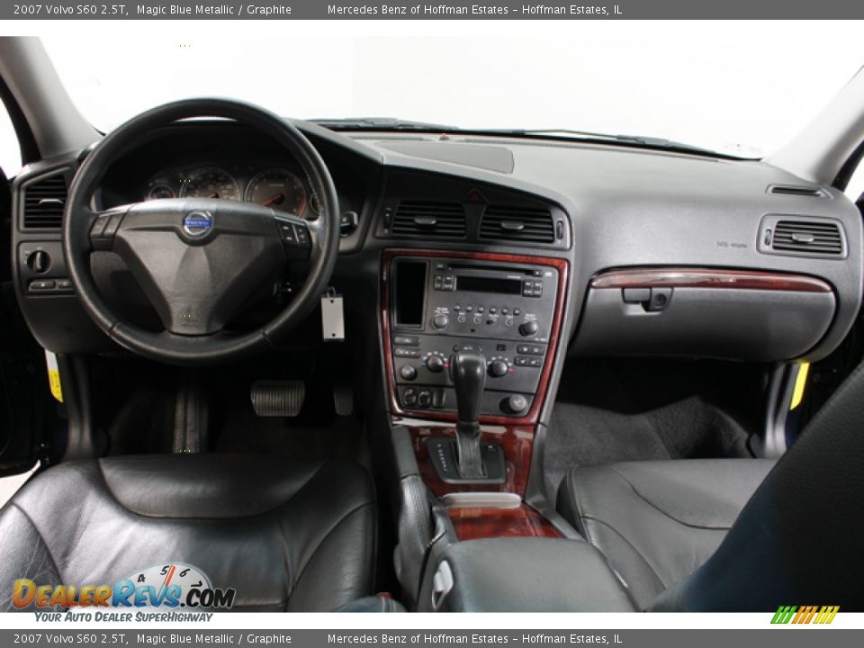 Dashboard of 2007 Volvo S60 2.5T Photo #6
