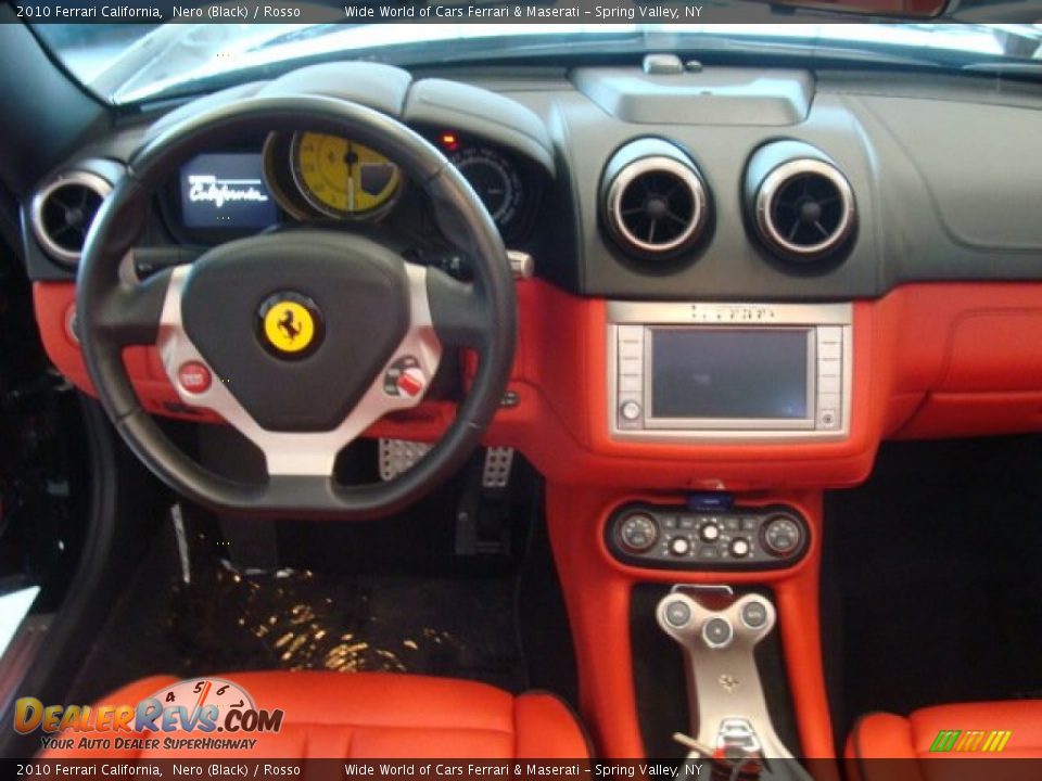 Dashboard of 2010 Ferrari California  Photo #21