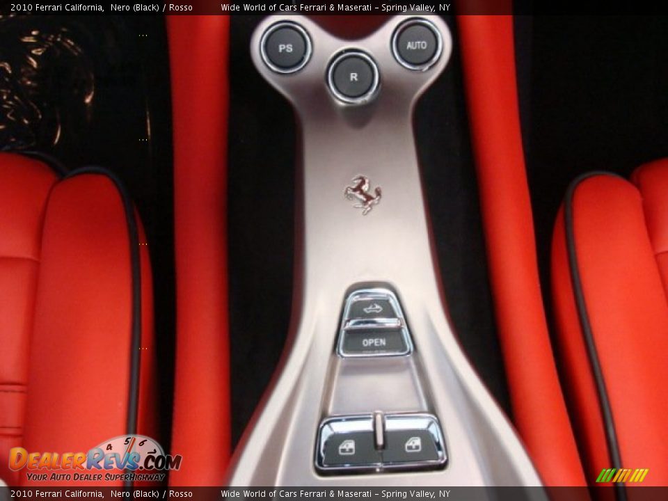 2010 Ferrari California  Shifter Photo #26