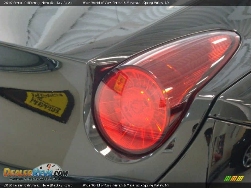 2010 Ferrari California Nero (Black) / Rosso Photo #30