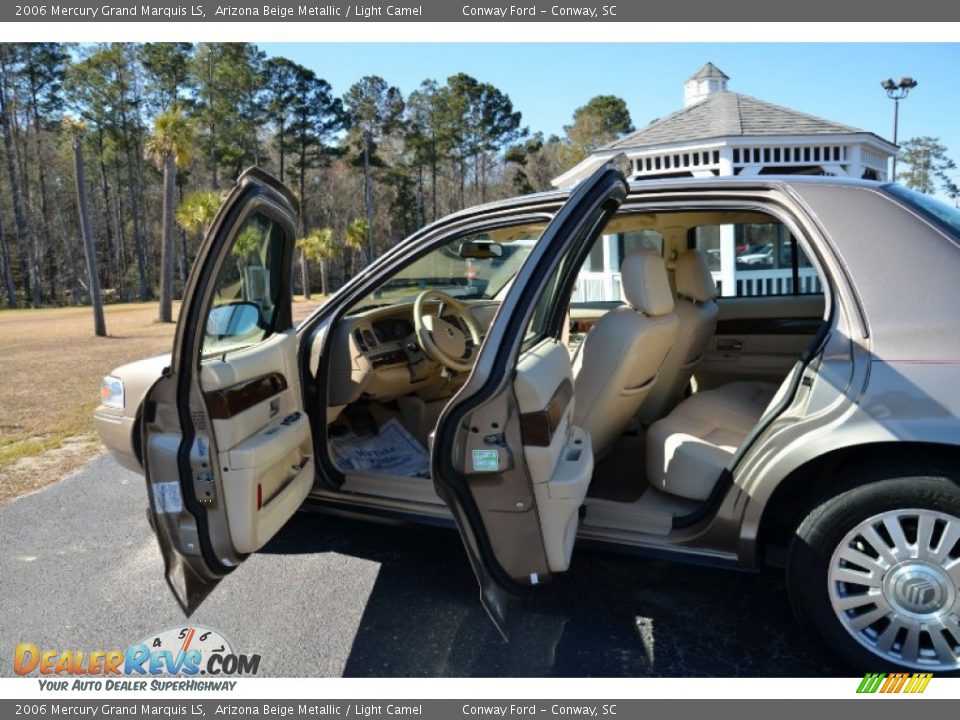 2006 Mercury Grand Marquis LS Arizona Beige Metallic / Light Camel Photo #11
