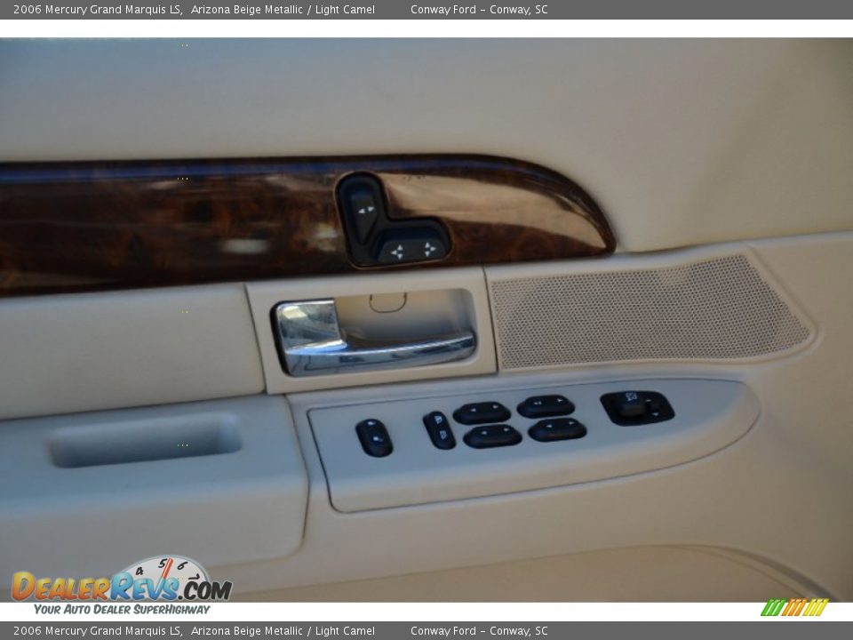 2006 Mercury Grand Marquis LS Arizona Beige Metallic / Light Camel Photo #17