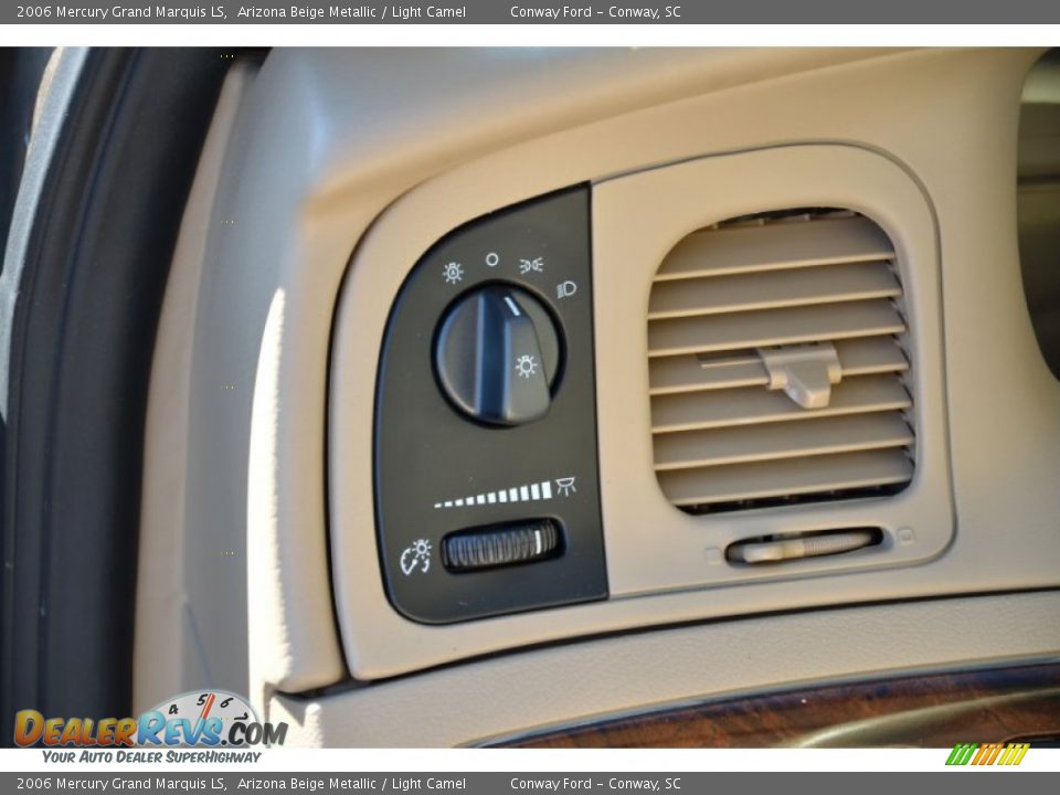2006 Mercury Grand Marquis LS Arizona Beige Metallic / Light Camel Photo #19