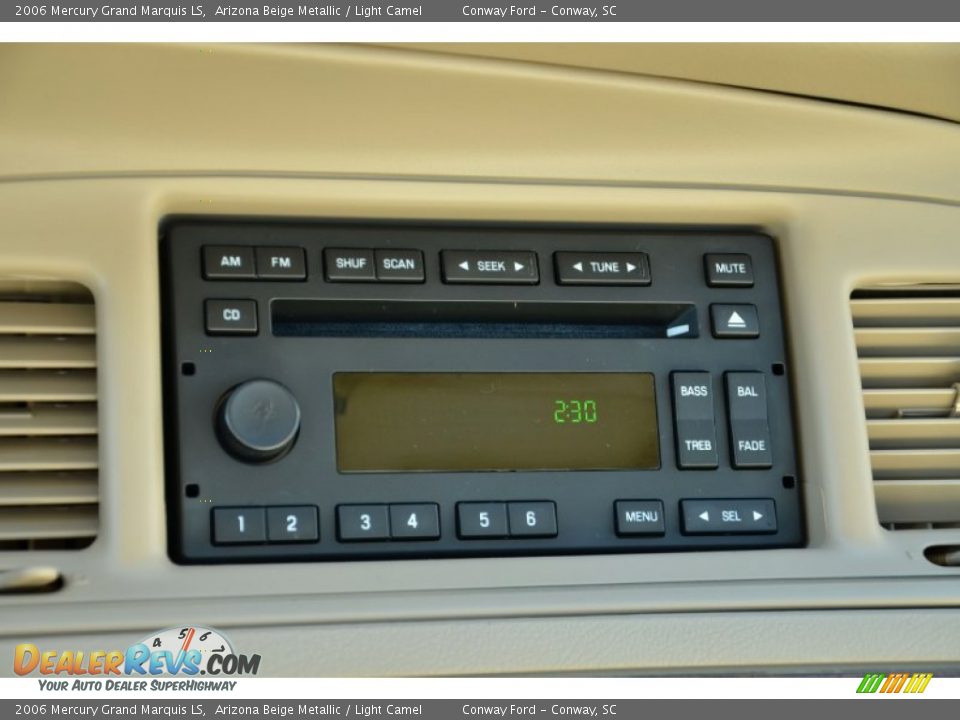 2006 Mercury Grand Marquis LS Arizona Beige Metallic / Light Camel Photo #25