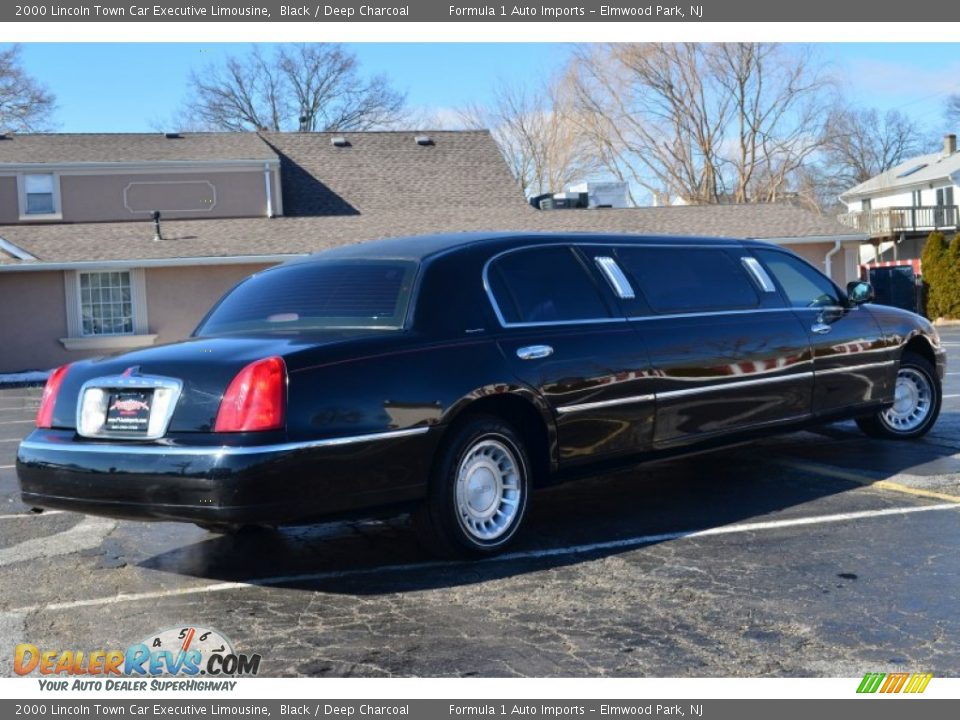 2000 Lincoln Town Car Executive Limousine Black / Deep Charcoal Photo #4