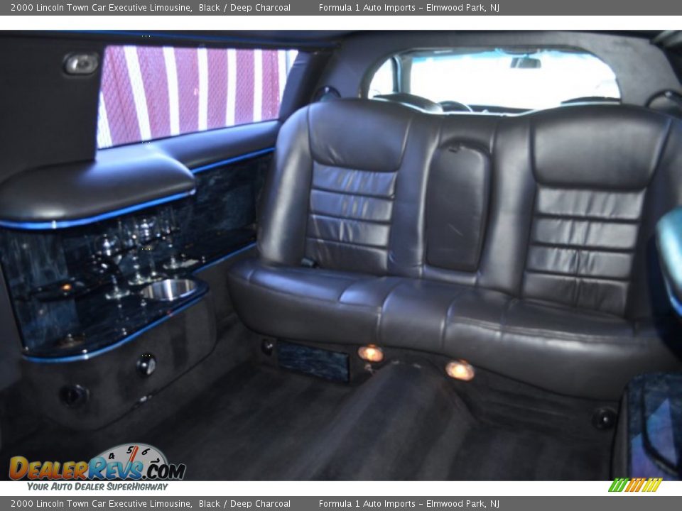2000 Lincoln Town Car Executive Limousine Black / Deep Charcoal Photo #6