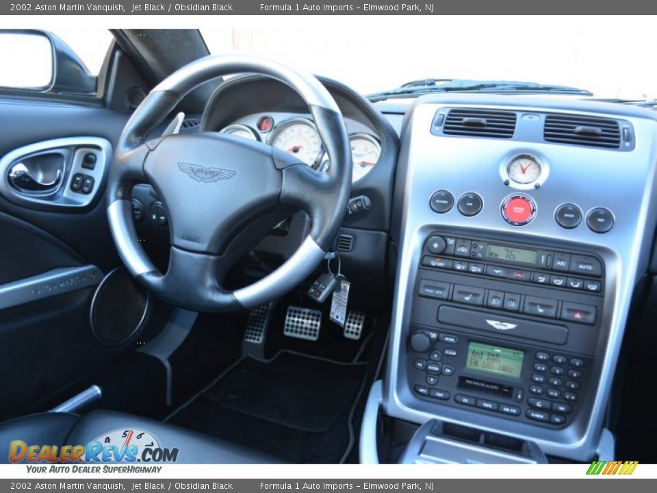 Controls of 2002 Aston Martin Vanquish  Photo #10
