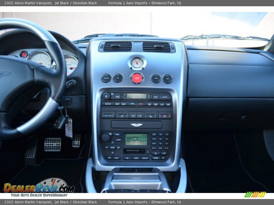 Controls of 2002 Aston Martin Vanquish  Photo #11