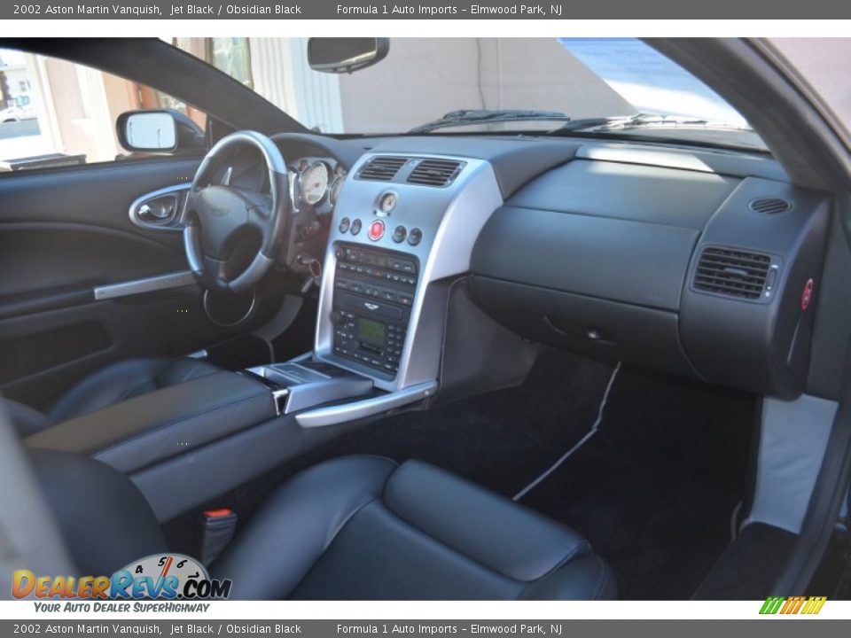 Dashboard of 2002 Aston Martin Vanquish  Photo #15