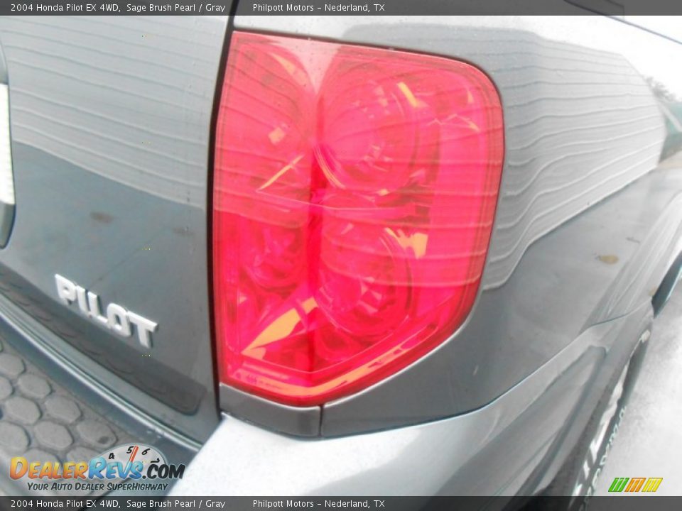 2004 Honda Pilot EX 4WD Sage Brush Pearl / Gray Photo #16