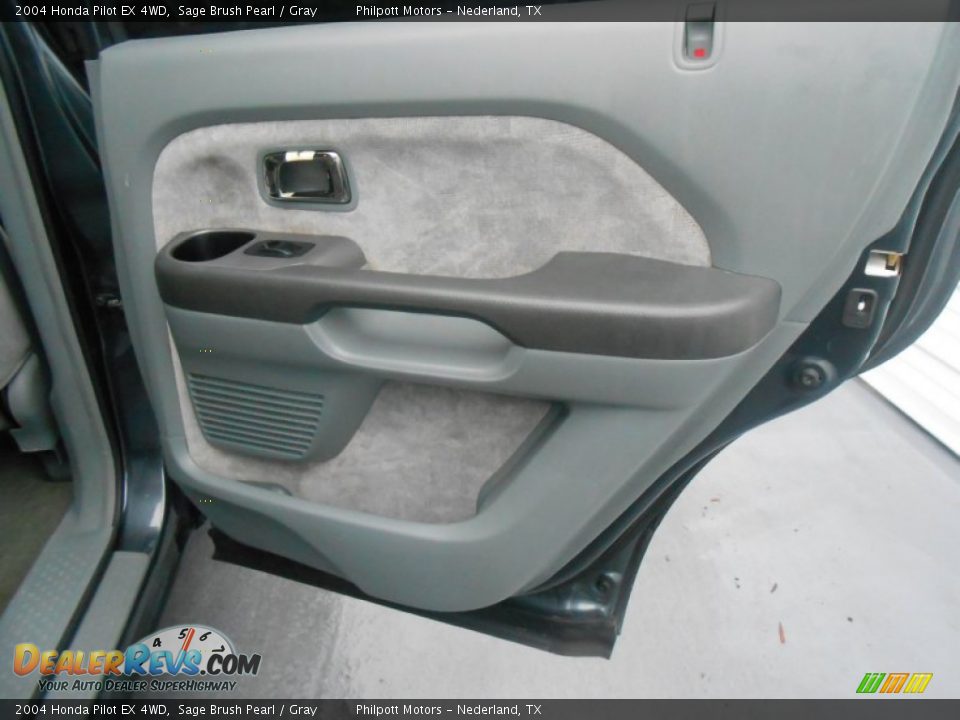 2004 Honda Pilot EX 4WD Sage Brush Pearl / Gray Photo #24