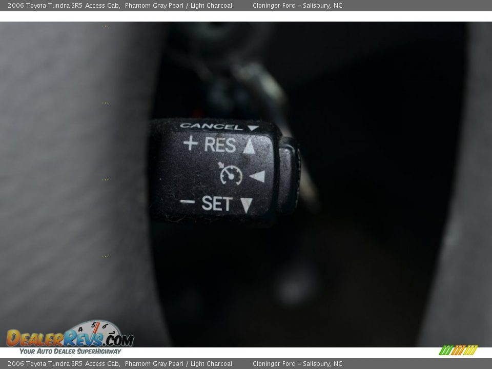 2006 Toyota Tundra SR5 Access Cab Phantom Gray Pearl / Light Charcoal Photo #23