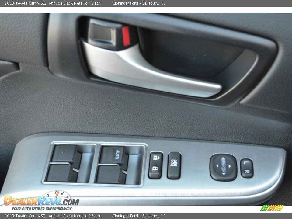 2013 Toyota Camry SE Attitude Black Metallic / Black Photo #9