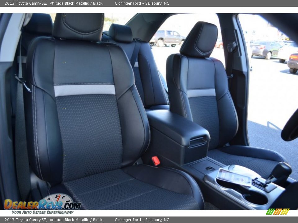2013 Toyota Camry SE Attitude Black Metallic / Black Photo #18