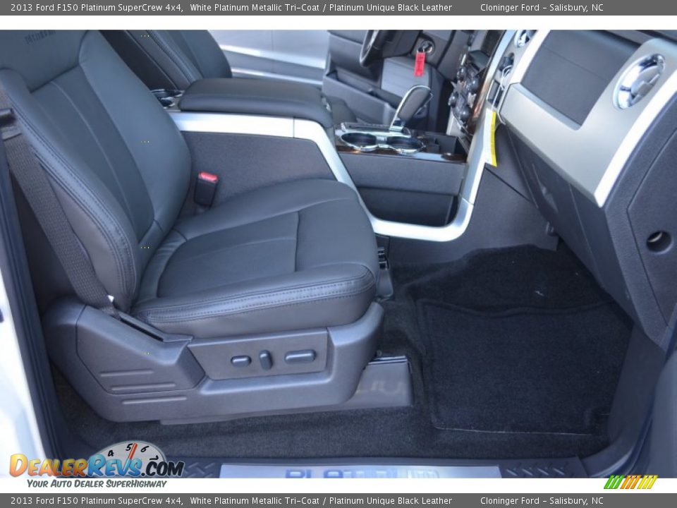 2013 Ford F150 Platinum SuperCrew 4x4 White Platinum Metallic Tri-Coat / Platinum Unique Black Leather Photo #16