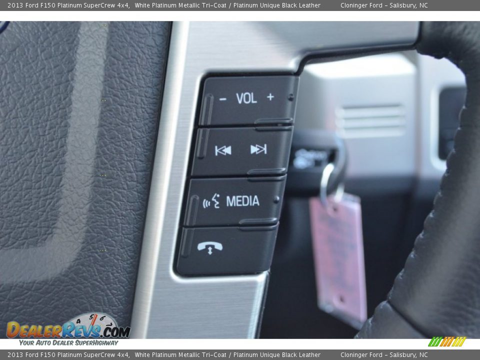 2013 Ford F150 Platinum SuperCrew 4x4 White Platinum Metallic Tri-Coat / Platinum Unique Black Leather Photo #36