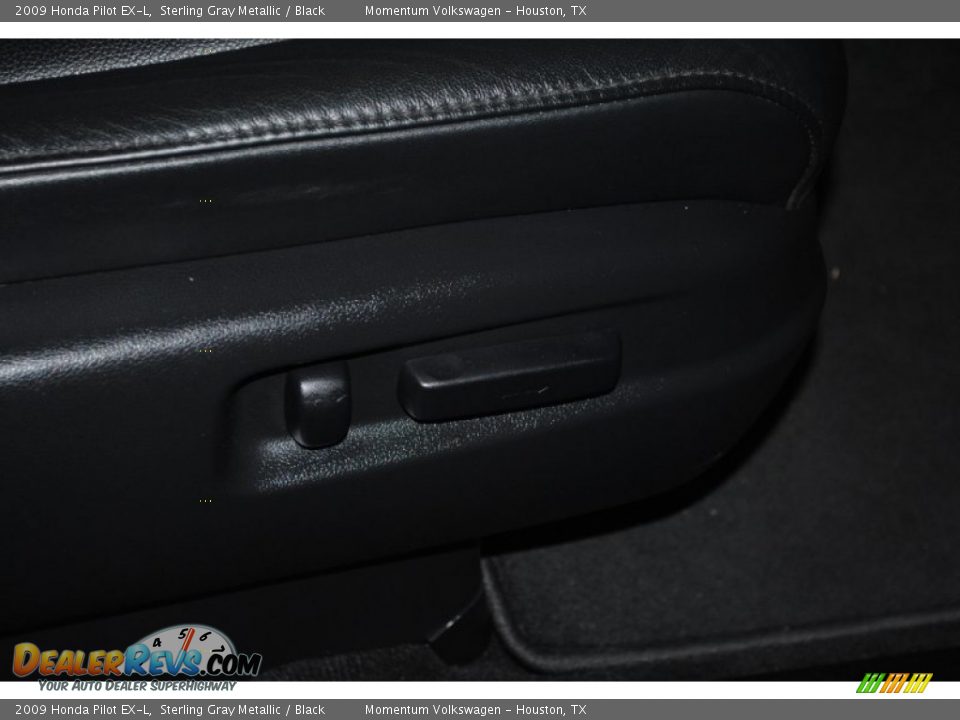 2009 Honda Pilot EX-L Sterling Gray Metallic / Black Photo #35