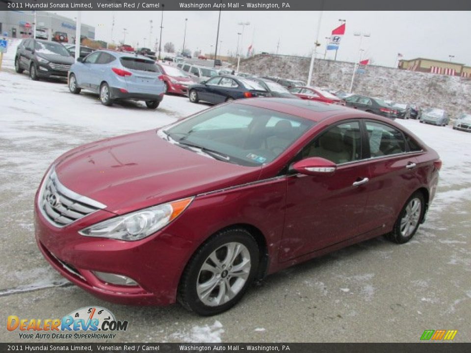 Front 3/4 View of 2011 Hyundai Sonata Limited Photo #6