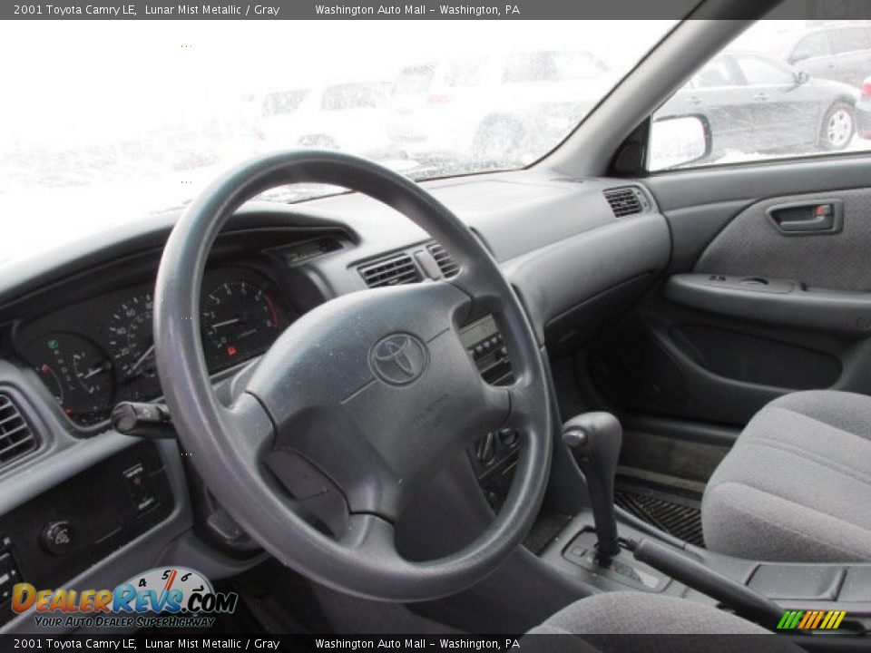 2001 Toyota Camry LE Lunar Mist Metallic / Gray Photo #13