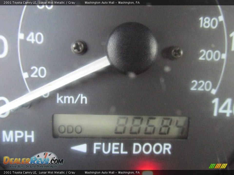 2001 Toyota Camry LE Lunar Mist Metallic / Gray Photo #20