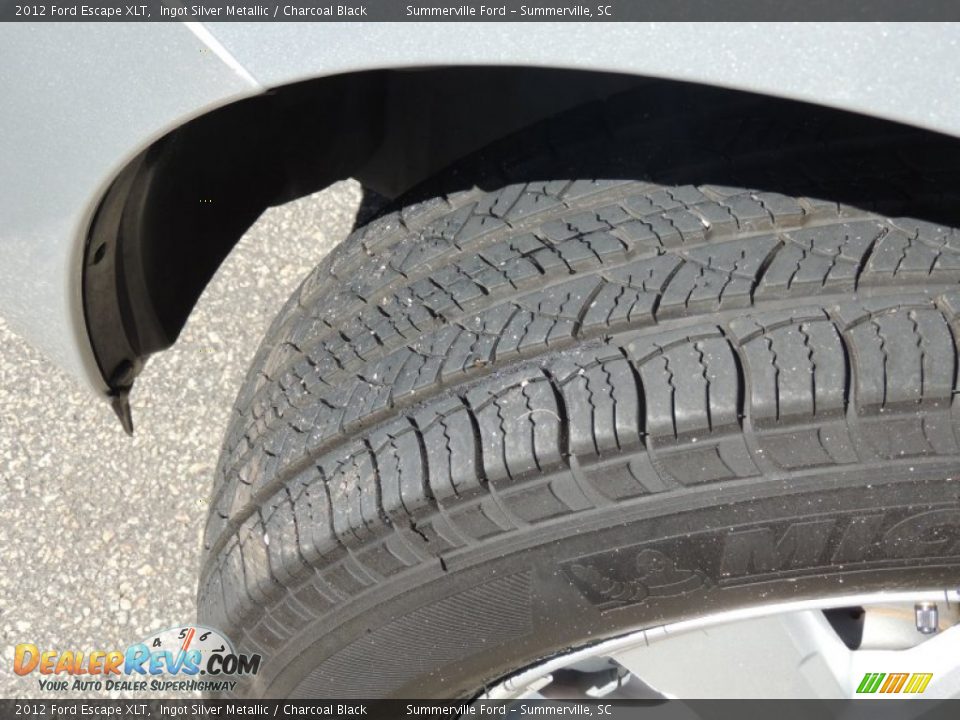 2012 Ford Escape XLT Ingot Silver Metallic / Charcoal Black Photo #18