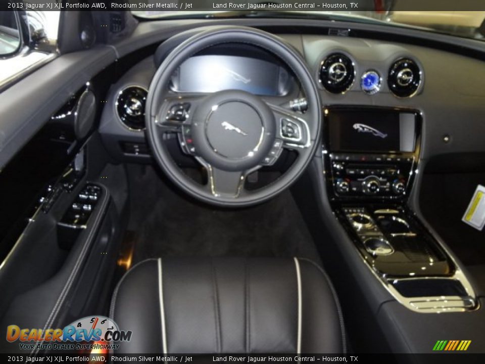 Dashboard of 2013 Jaguar XJ XJL Portfolio AWD Photo #9