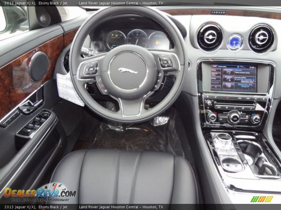 Dashboard of 2013 Jaguar XJ XJ Photo #14