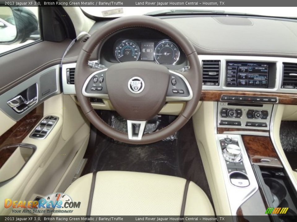 2013 Jaguar XF 3.0 Steering Wheel Photo #14