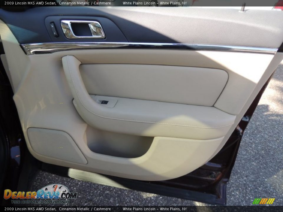 2009 Lincoln MKS AWD Sedan Cinnamon Metallic / Cashmere Photo #12