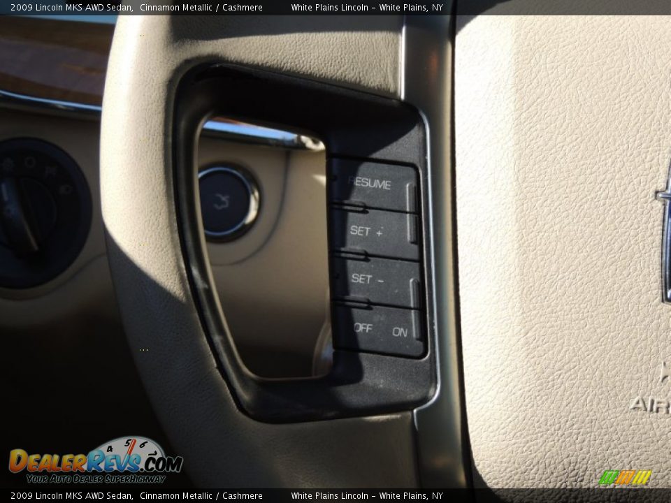 2009 Lincoln MKS AWD Sedan Cinnamon Metallic / Cashmere Photo #20