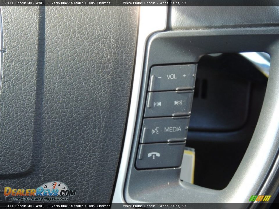 2011 Lincoln MKZ AWD Tuxedo Black Metallic / Dark Charcoal Photo #21