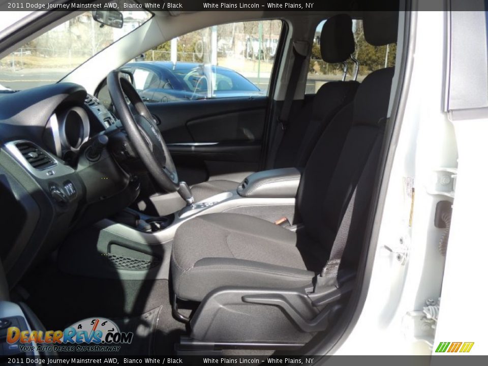 2011 Dodge Journey Mainstreet AWD Bianco White / Black Photo #15