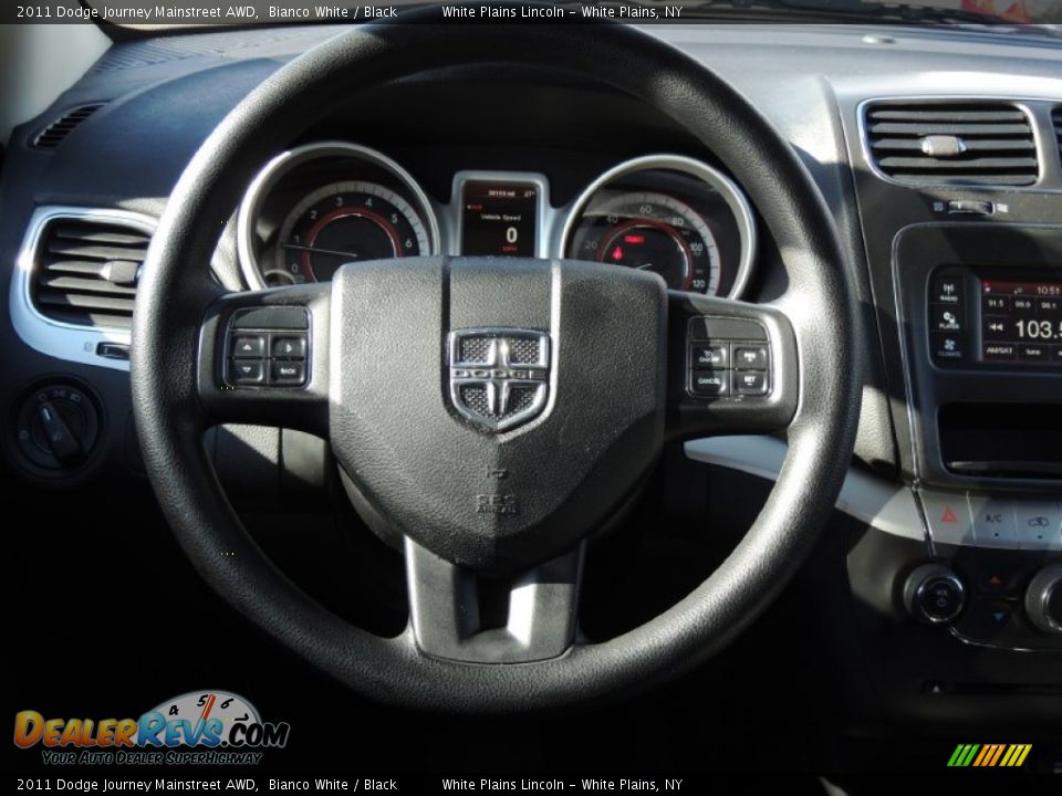 2011 Dodge Journey Mainstreet AWD Bianco White / Black Photo #17