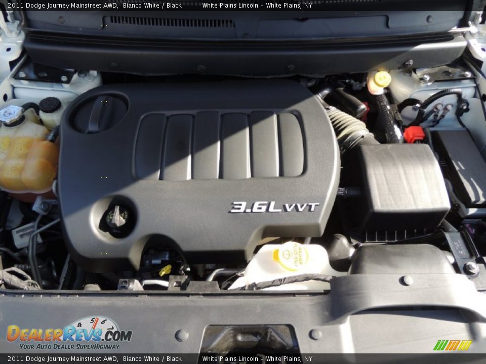2011 Dodge Journey Mainstreet AWD Bianco White / Black Photo #24