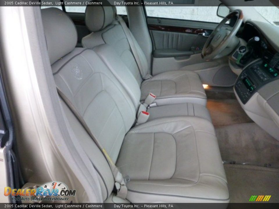 Cashmere Interior - 2005 Cadillac DeVille Sedan Photo #9