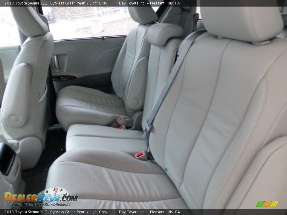 2013 Toyota Sienna XLE Cypress Green Pearl / Light Gray Photo #15
