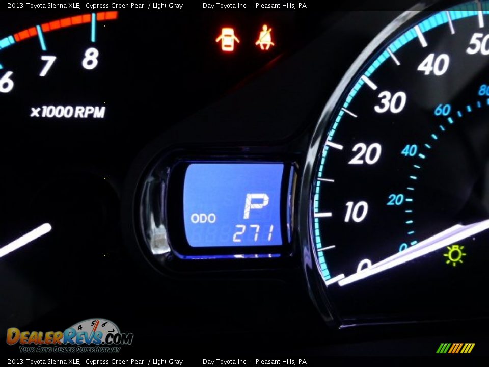 2013 Toyota Sienna XLE Cypress Green Pearl / Light Gray Photo #20
