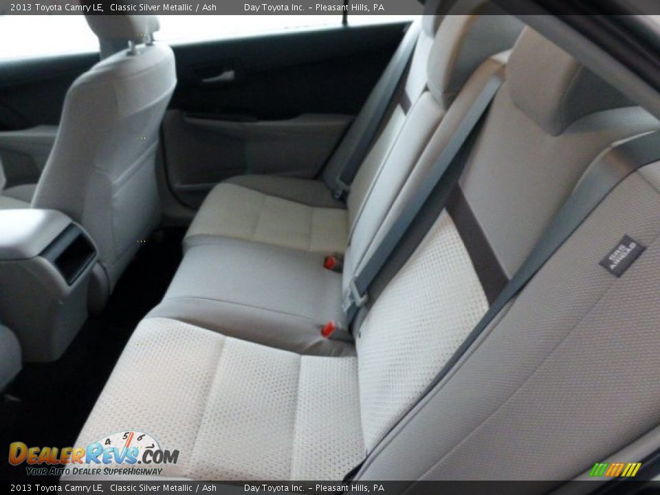 2013 Toyota Camry LE Classic Silver Metallic / Ash Photo #14