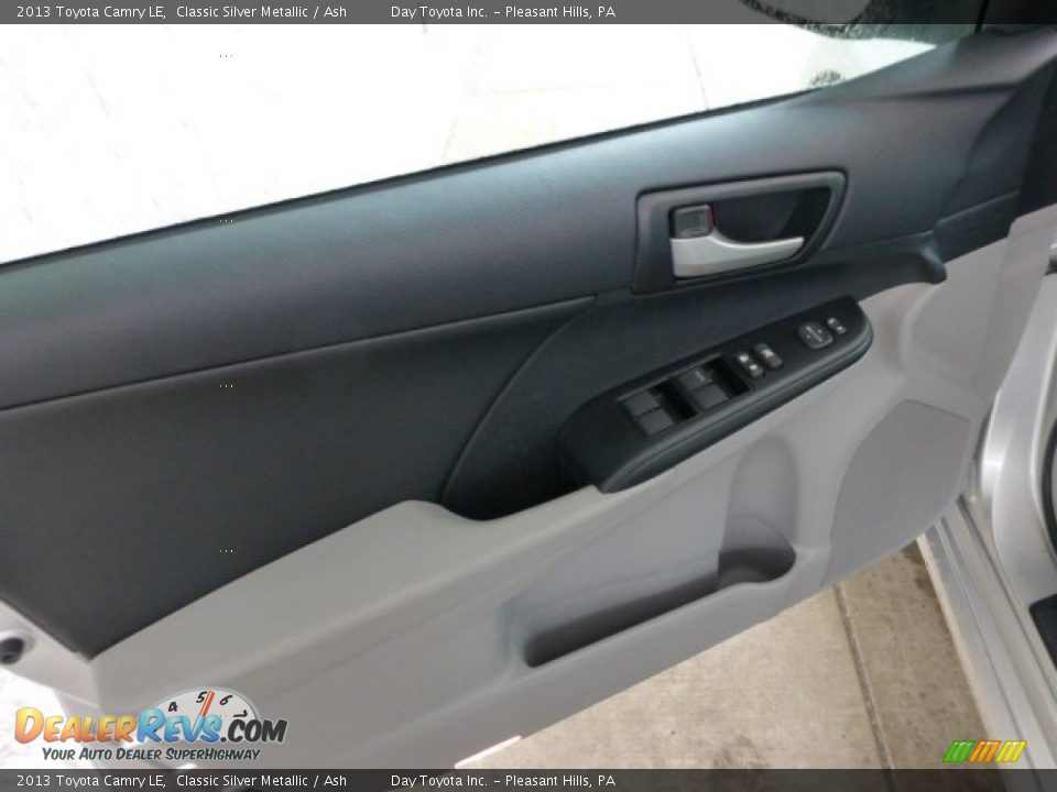 2013 Toyota Camry LE Classic Silver Metallic / Ash Photo #16